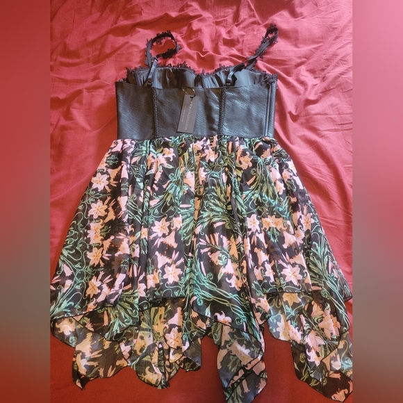 Dolls kill widow floral oath dress - Picture 2 of 4